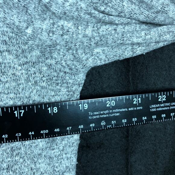 Olive & Oak Womens Sweater Gray Soft V Neck Pullover Long Sleeve XLarge - Picture 8 of 12